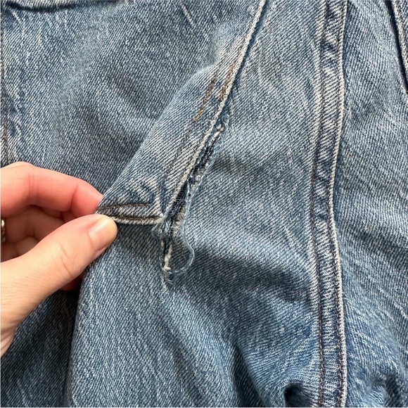 Madewell Classic Blue Women's Jeans - Picture 5 of 8